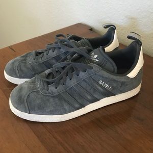 Adidas Gazelle shoes women’s